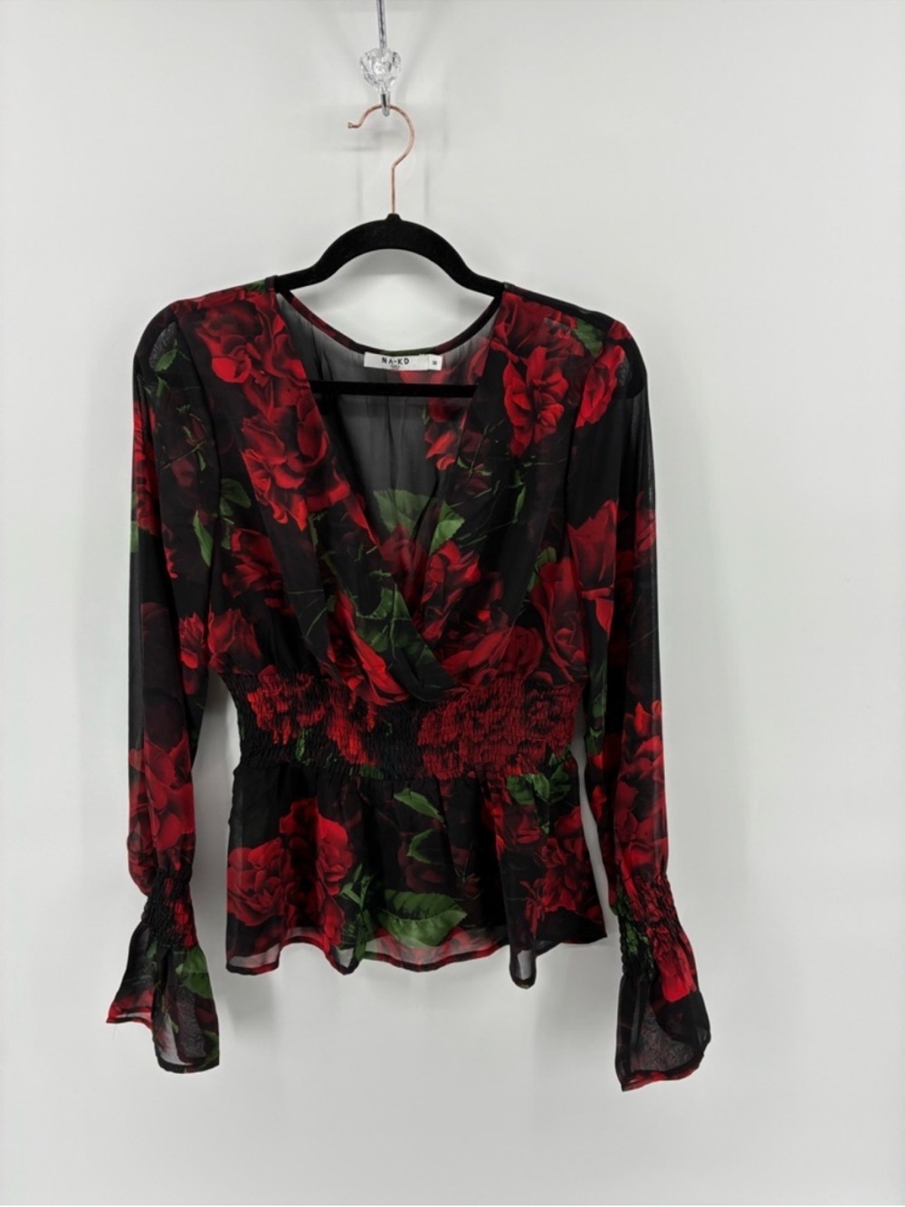Na-kd Smocked Sleeve Blouse Floral V-Neck Blouse - Red and Black Sheer Roses